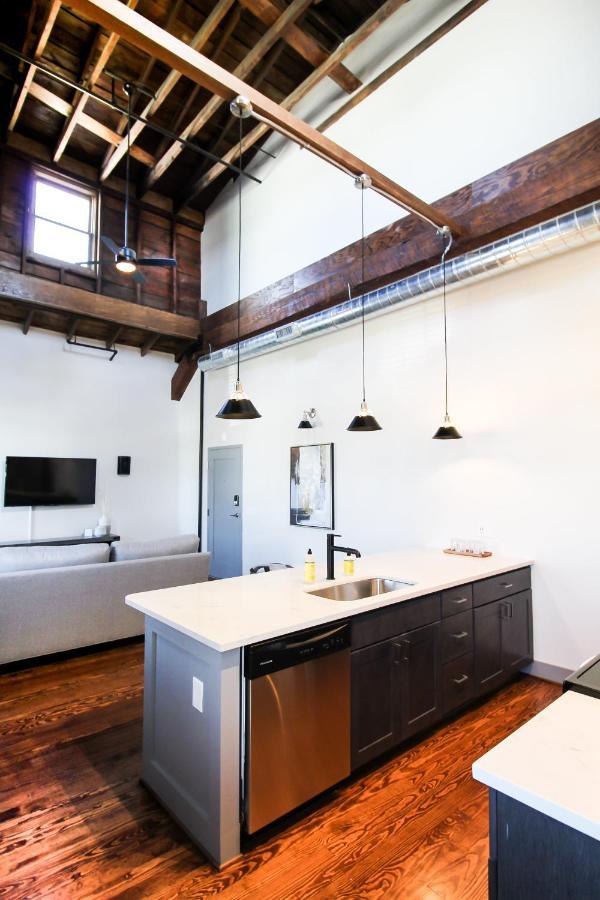 The Lofts At Downtown Salem公寓式酒店 外观 照片